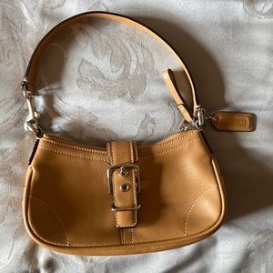 COACH purse #K30-7542 vintage camel tan
